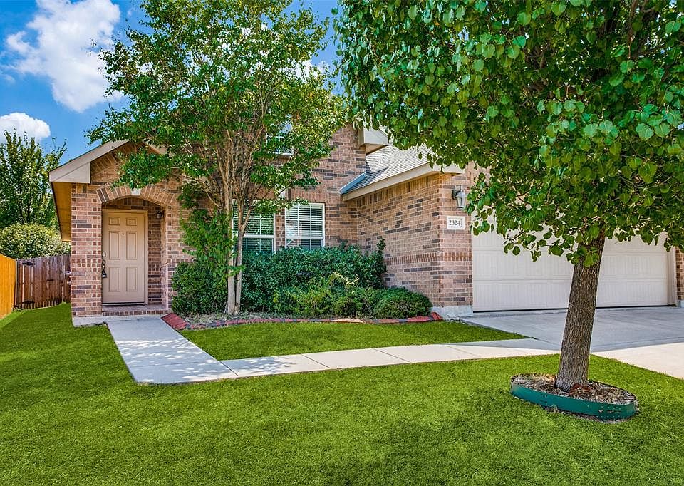 1st image of 2324 Loreto Dr