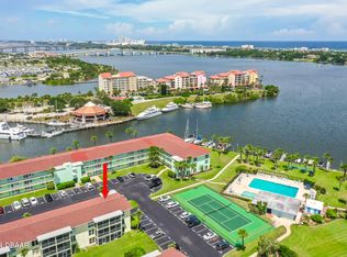 717 S Beach St APT 217C, Daytona Beach, FL 32114
