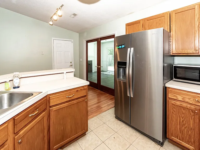 3347 Walter Dr — Photo 10