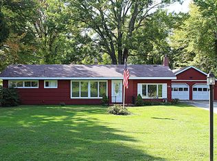 1136 Sirak Dr, Fairview, PA 16415