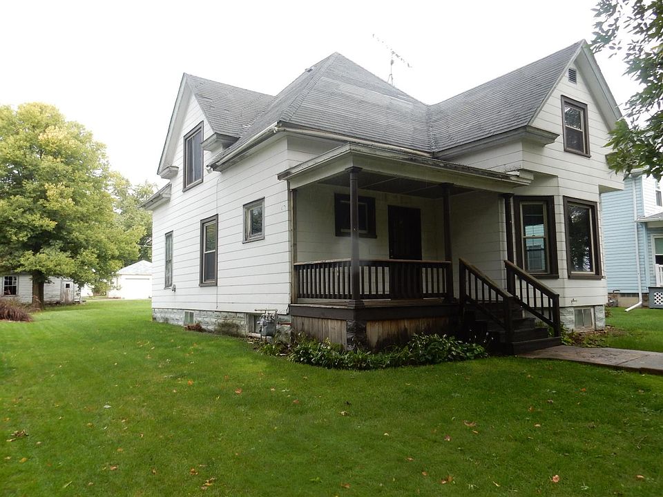 2nd image of 613 3rd Ave
