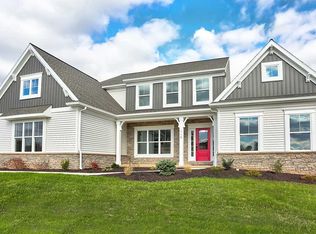 110 E Valley Rd, Denver, PA 17517