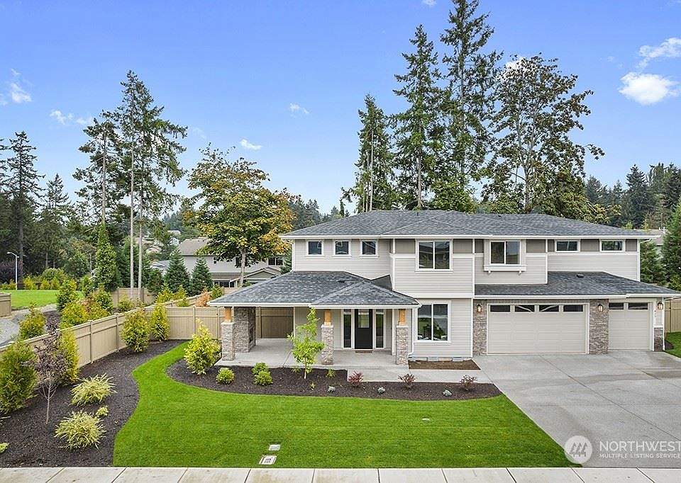 1st image of 425 Norberg Pl