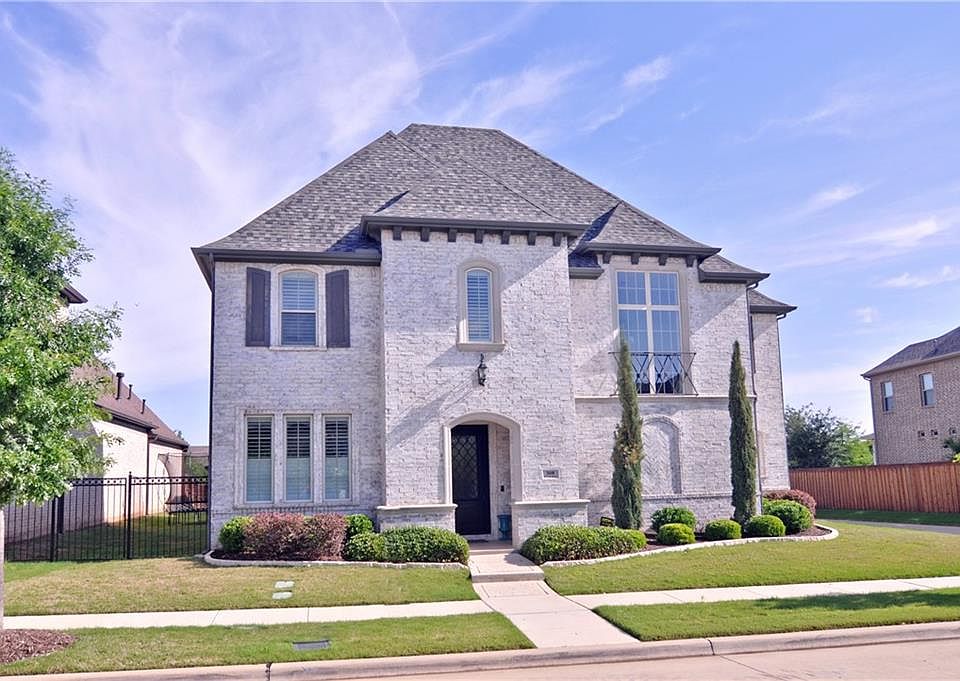 1st image of 308 Orleans Dr