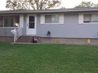 532 S 9th St, Monmouth, IL 61462