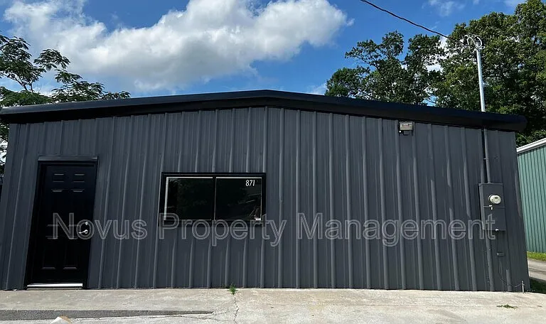 871 Kingsbridge Rd — Photo 1