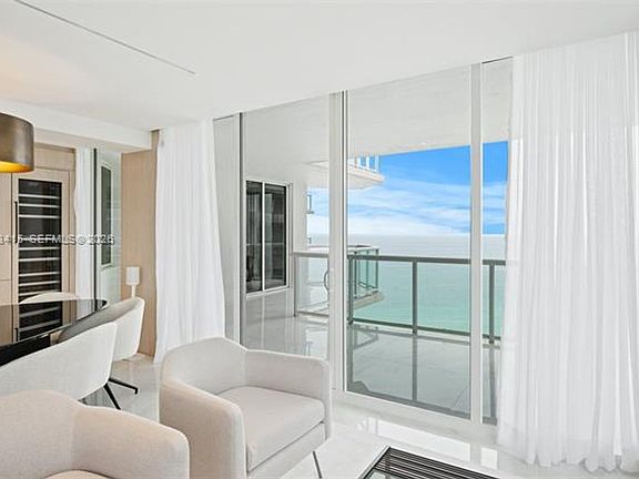 5th image of 18671 Collins Ave #Cu-2103