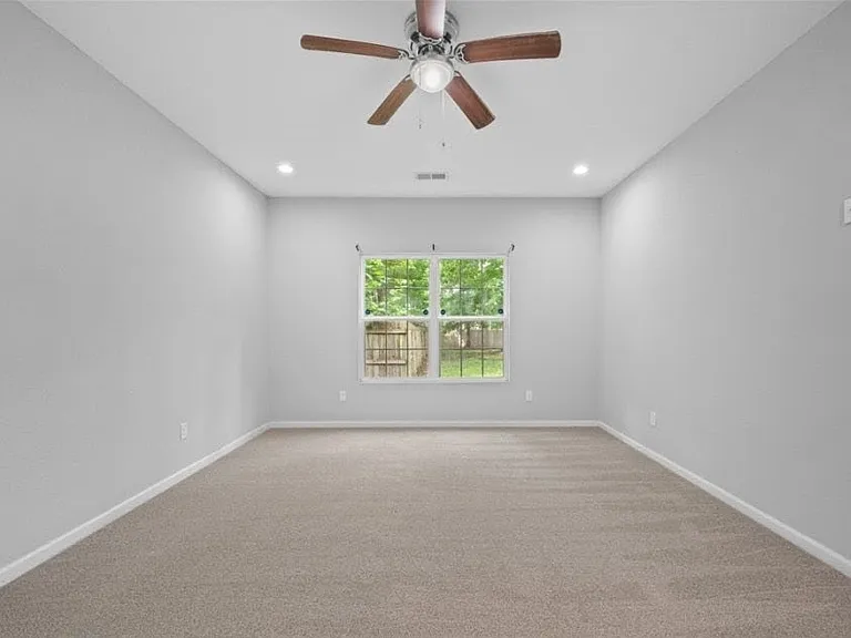 1st Floor Primary Bedroom
