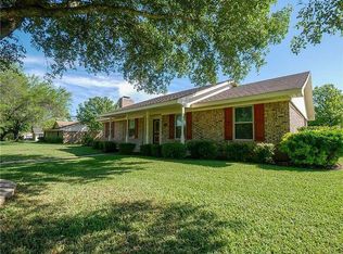 304 Oklahoma Ave, Hewitt, TX 76643