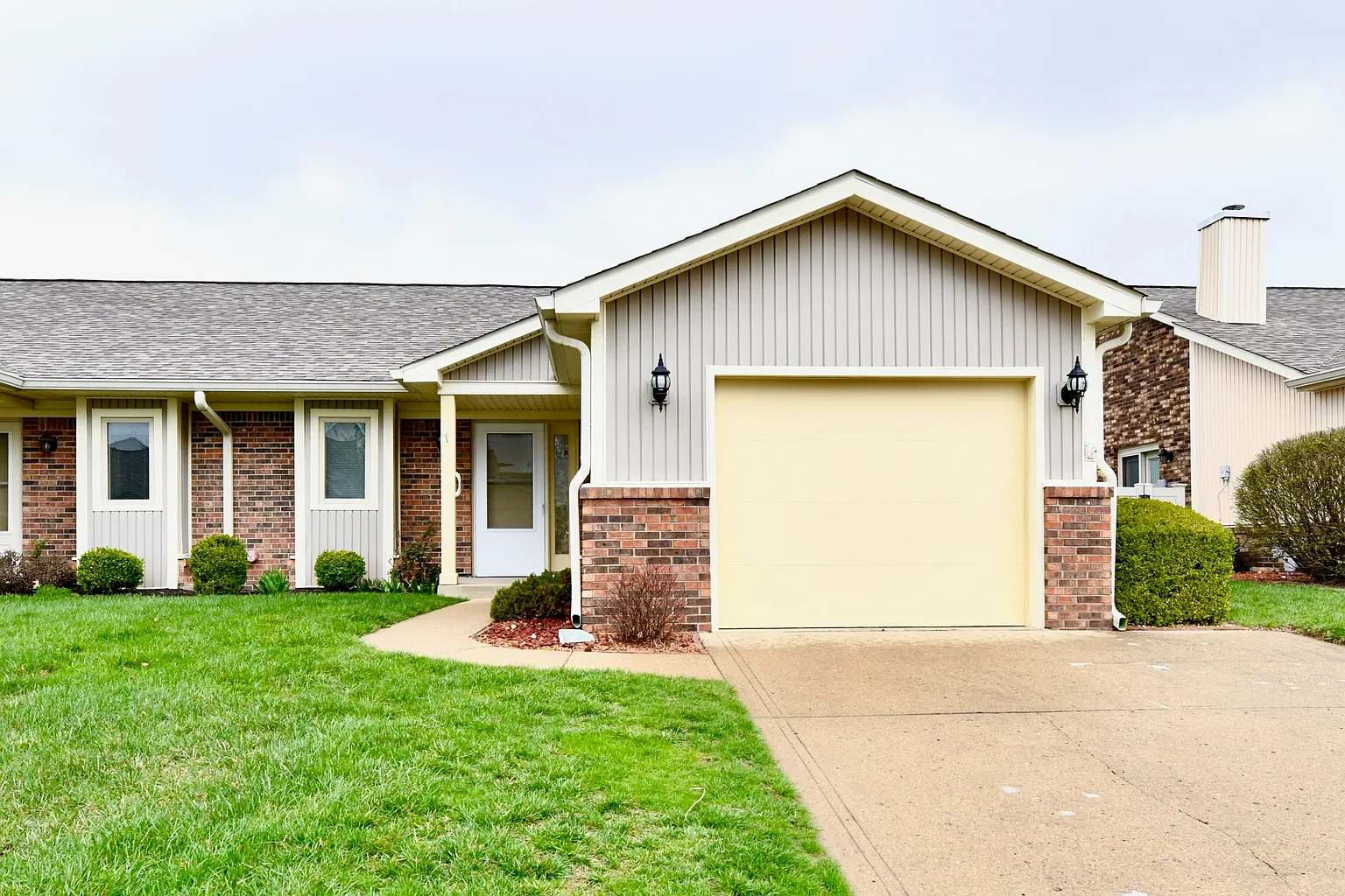 2012 Ticen Ct photo 1