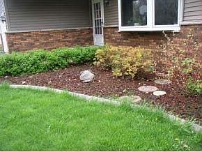 3rd image of 637 Woodside Dr