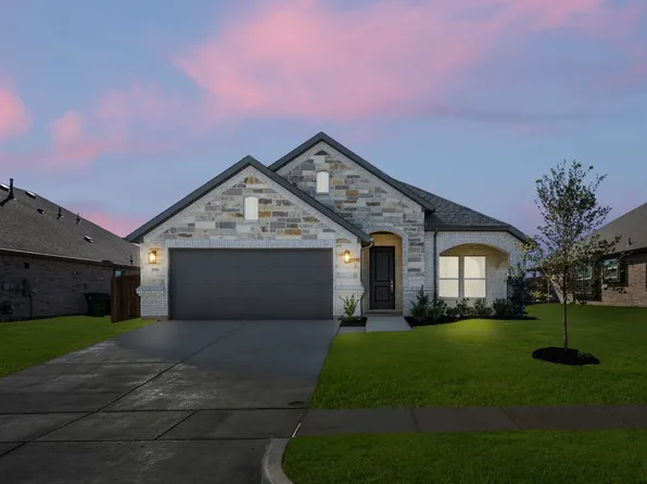 1016 Windsong Dr, Crowley, TX 76036