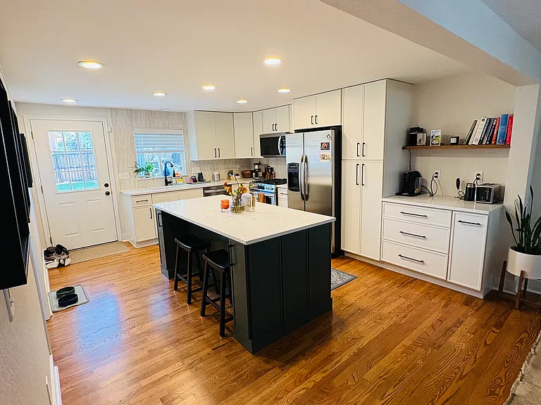 3268 S Washington St — Photo 4