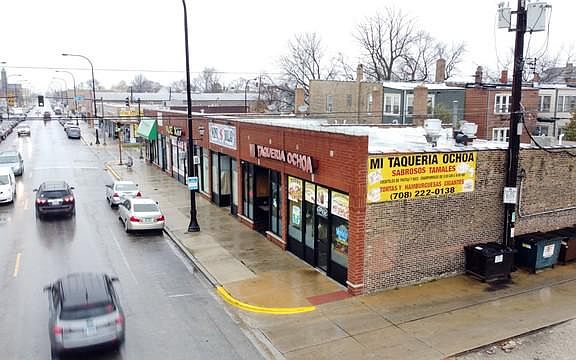 3rd image of 2401 S Laramie Ave