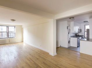 4850 38th St APT 3C, Long Island City, NY 11101