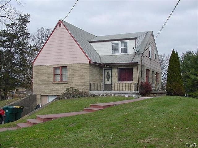 1st image of 2415 Northwood Ave