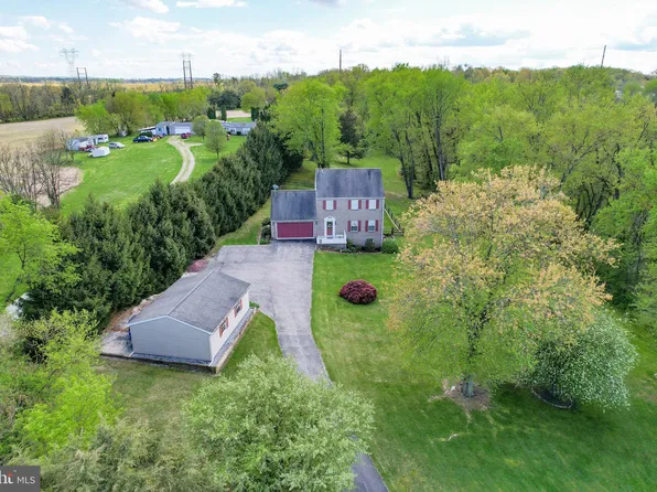 1103 Bowers Bridge Rd, Manchester, PA 17345