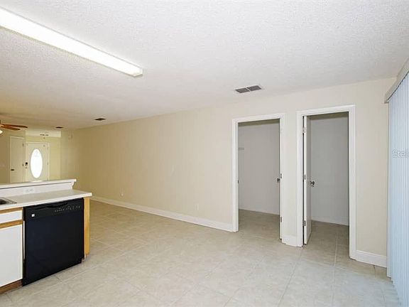 4th image of 4448 Bleasdale Ave
