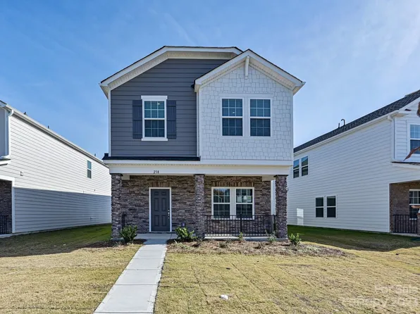 238 Cedar Knoll Cir, Pineville, NC 28134