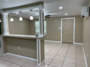 6304 Crestview Dr, Brooksville, FL 34602