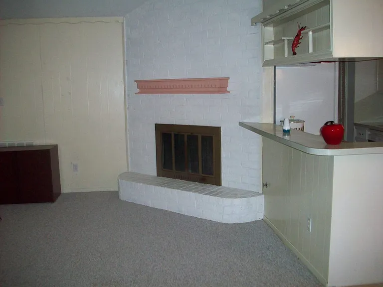4719 Casemont Dr — Photo 9