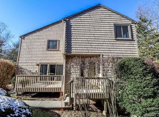31 Happy Hollow Cir UNIT D, Stratford, CT 06614