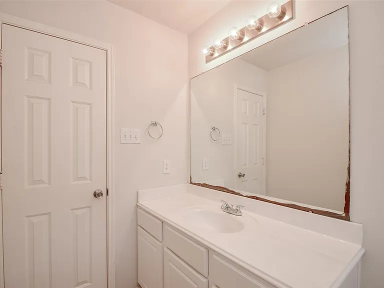 3314 Rainport Dr — Photo 31