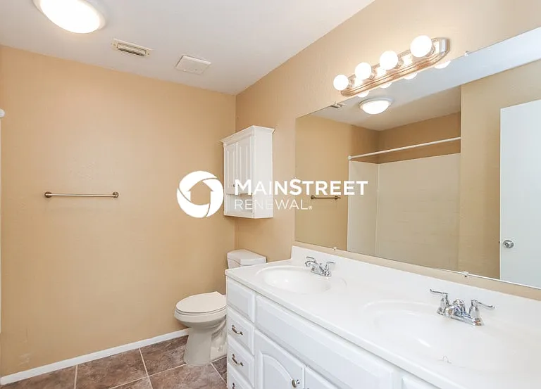 318 Breakwater Ter — Photo 13