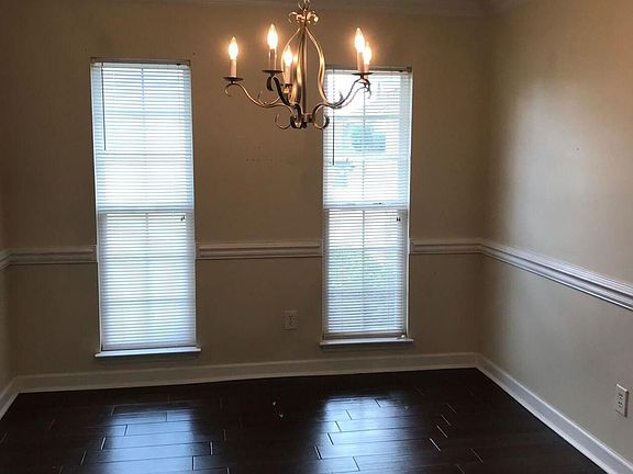3rd image of 3755 Bansbury Pl