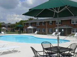 1814 Woodvine St APT L6, Fairborn, OH 45324