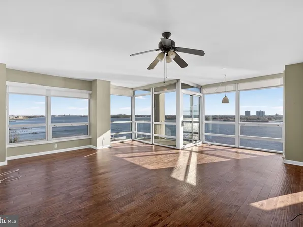 901 N Penn St Unit P701, Philadelphia, PA 19123