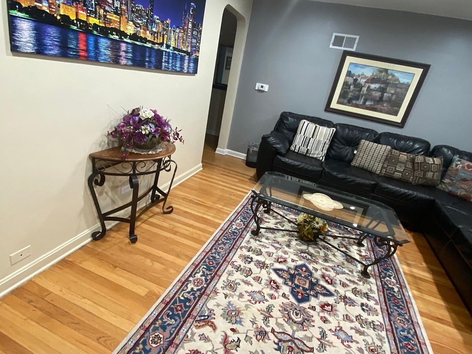 1st image of 7850 Lamon Ave APT 1