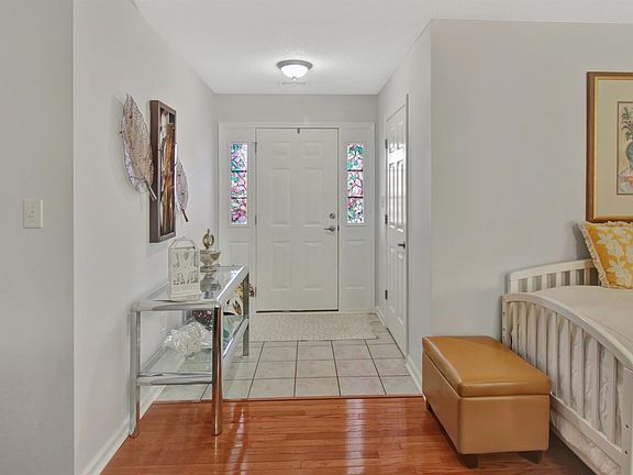 3rd image of 412 Plymouth Loop