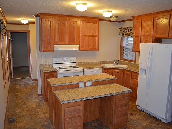 3rd image of 7600 Heatherstone Dr Lot 13