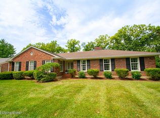 2404 Merrick Rd, Indian Hills, KY 40207