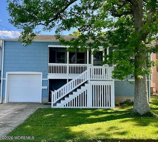 145 Osborne Ave — Photo 1