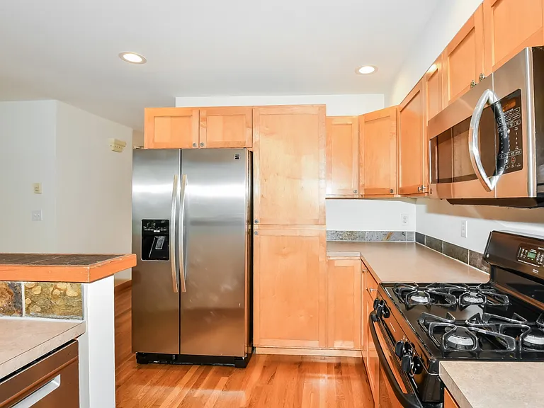 2107 E Jefferson St #2107SEATTLE — Photo 7
