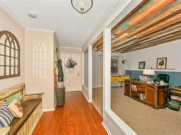 2nd image of 3807 Hastings Dr