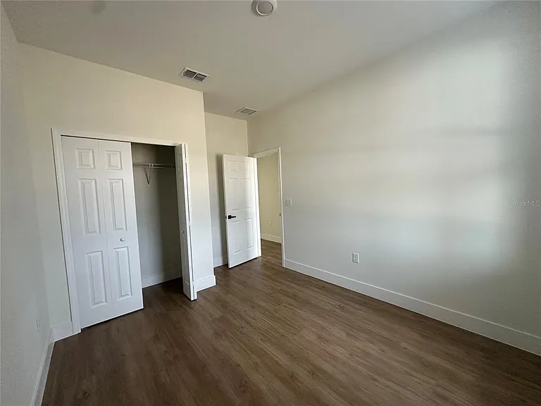1323 E Derby Dr — Photo 20