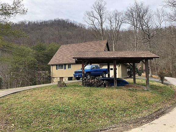 4th image of 280 Rolling Hills Est