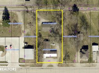 807 E Maple St, Centerville, IA 52544