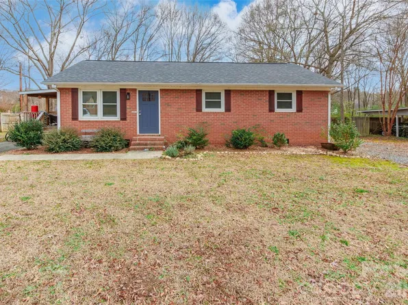 333 Kennerly Dr, Indian Trail, NC 28079