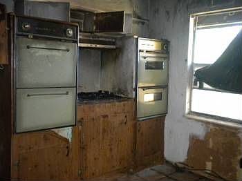 4th image of 806 Wright St