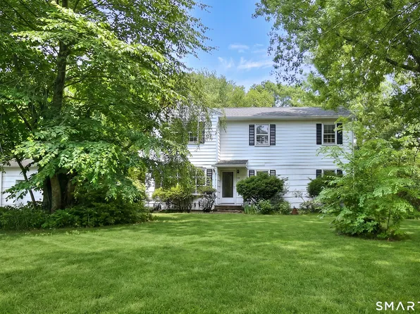 64 Russ Road, Trumbull, CT 06611