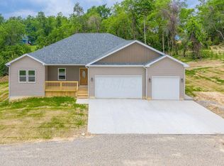 10780 Licking Trail Rd, Thornville, OH 43076