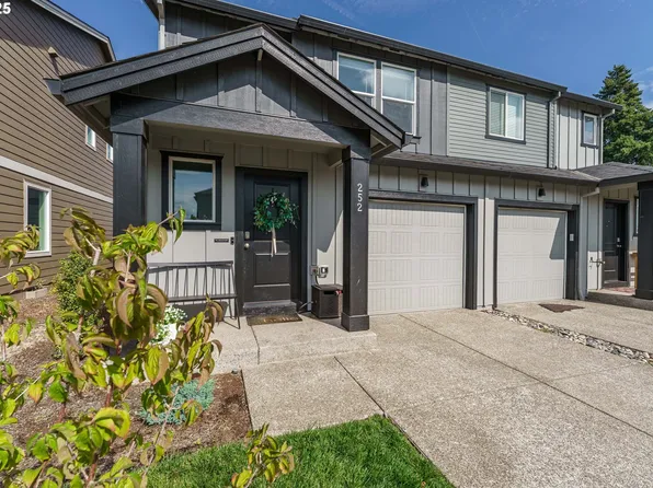 252 N 30th Dr, Ridgefield, WA 98642