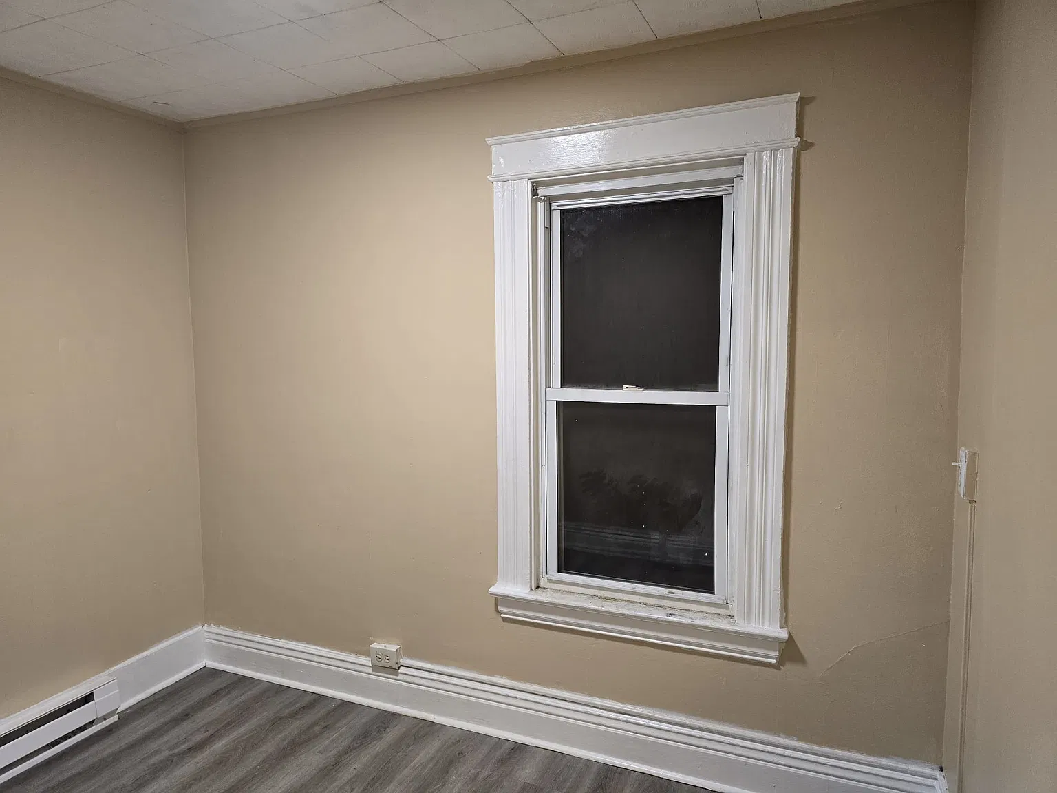 3 bed, 1075 sqft, $1,400 — Photo 3