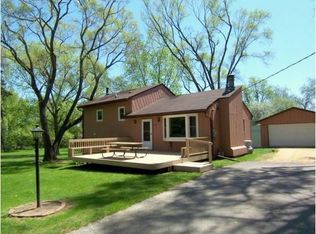 9281 N Main St, Rockford, IL 61103