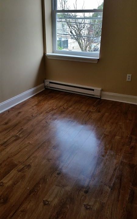 1st image of 5634 Sprague St #1