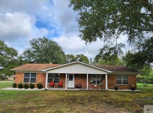 401 Tanglewood Dr, Atlanta, TX 75551